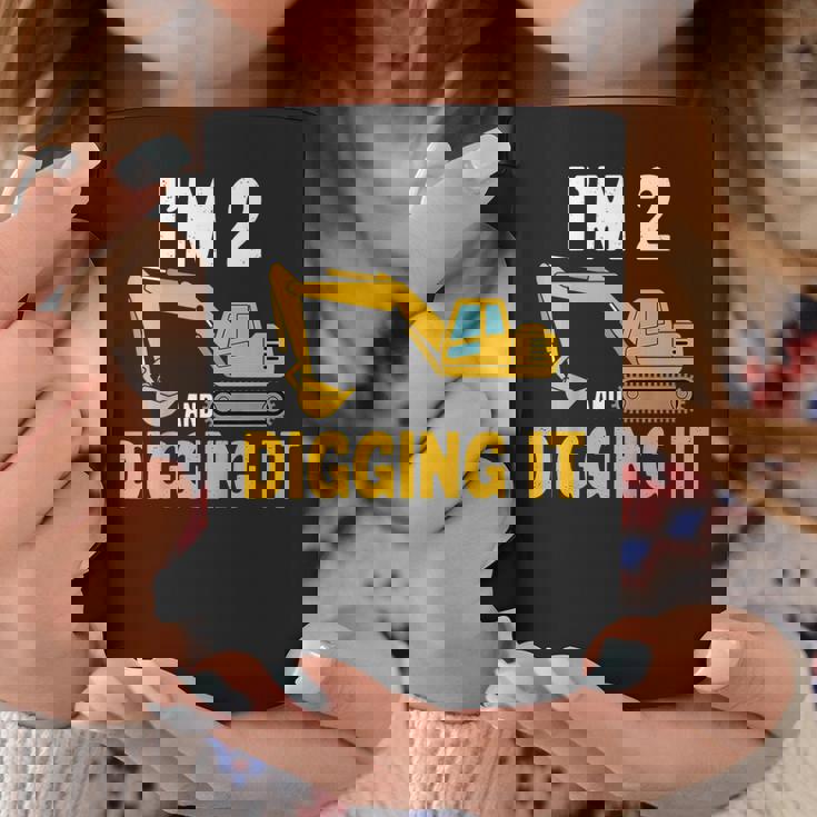 キッズ I'm 2 And Digging It 男の子向けのかわいいショベルデザイン コーヒーマグ 面白い贈り物