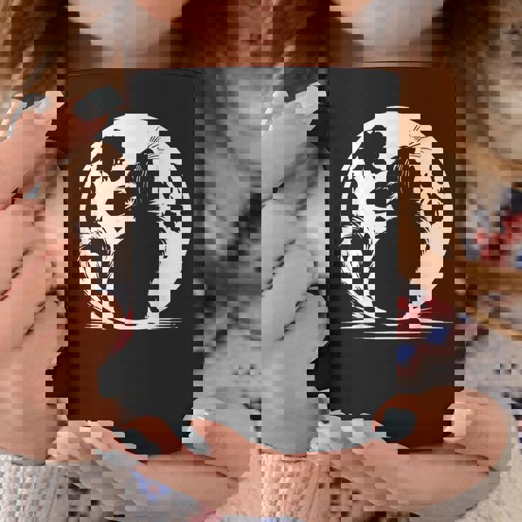 キュートで面白いチンチラが月に吠える コーヒーマグ 面白い贈り物