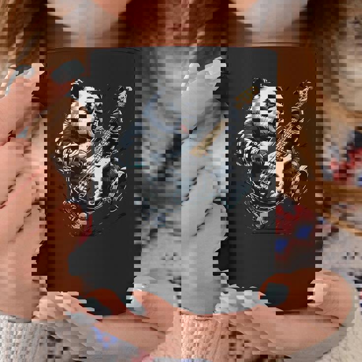 ギター付きパンダ グラフィック パンダ愛好家 パンダ ベース演奏 コーヒーマグ 面白い贈り物