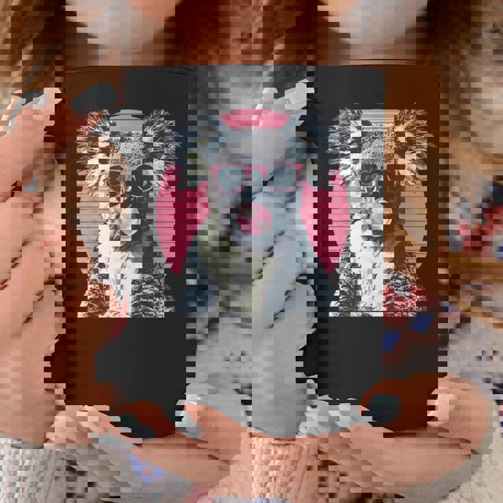 コアラ愛好家のためのサングラスバブルガム付きコアラ コーヒーマグ 面白い贈り物