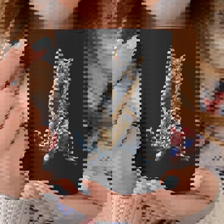 サックスを演奏する面白い猫 ジャズ サックス ミュージシャン サクソフォニスト コーヒーマグ 面白い贈り物