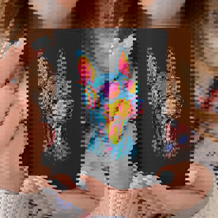 サングラスをかけたドーベルマン 犬のモチーフ 誇り高いドーベルマン コーヒーマグ 面白い贈り物