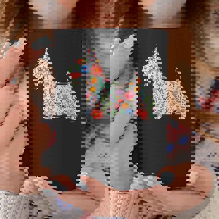 スコティッシュテリア水彩フラワーデザイン。 コーヒーマグ 面白い贈り物