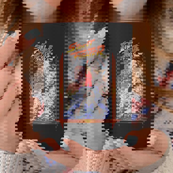 ストリートファイターポスターカバー 壮大なバトルロイヤル 象徴的なゲーマー コーヒーマグ 面白い贈り物