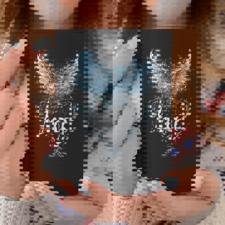 セラフィンの翼で昇天する天使のデザイン コーヒーマグ 面白い贈り物