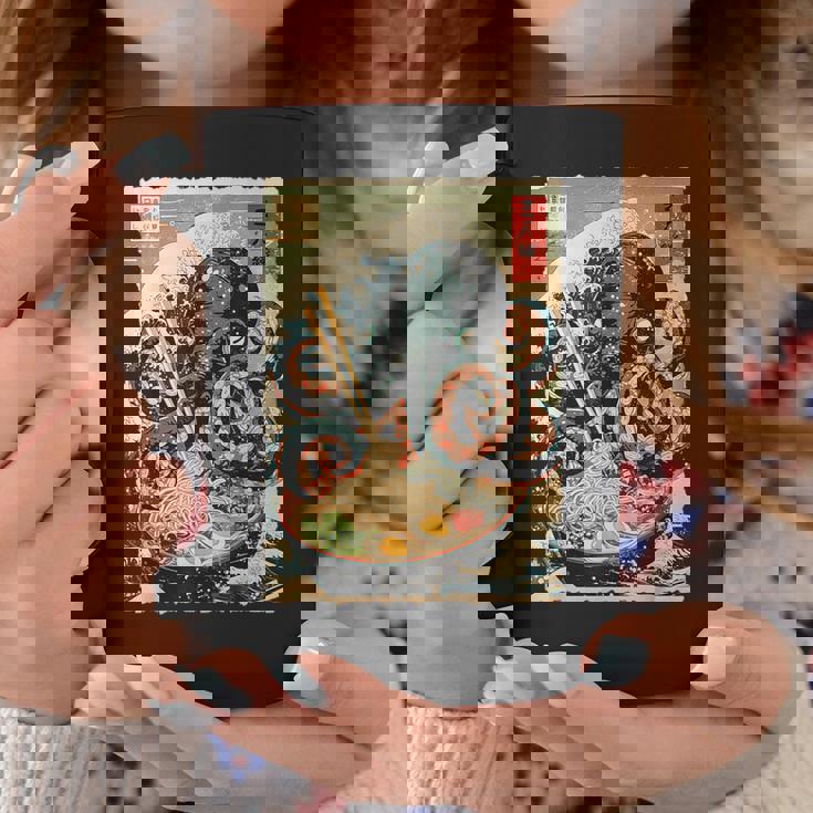 タコを食べる ラーメン 麺 和 漫画 アニメ 浮世絵 コーヒーマグ 面白い贈り物