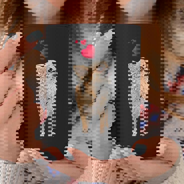 チワワ犬とハートのかわいい子犬のモチーフ コーヒーマグ 面白い贈り物