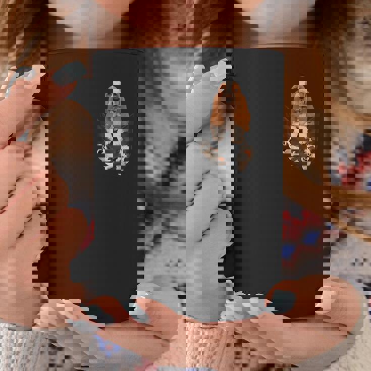 バセットハウンド愛好家のためのファニーバセットハウンド ポケットの中のバセットハウンド コーヒーマグ 面白い贈り物