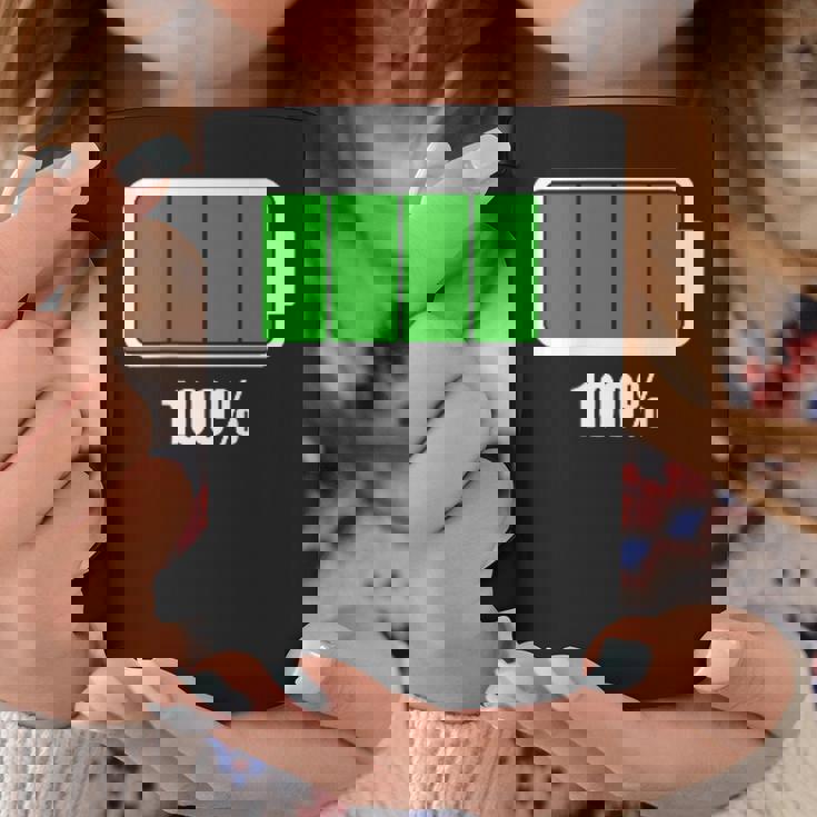 バッテリー100シャツ バッテリーハートフル充電バッテリーフル。 コーヒーマグ 面白い贈り物