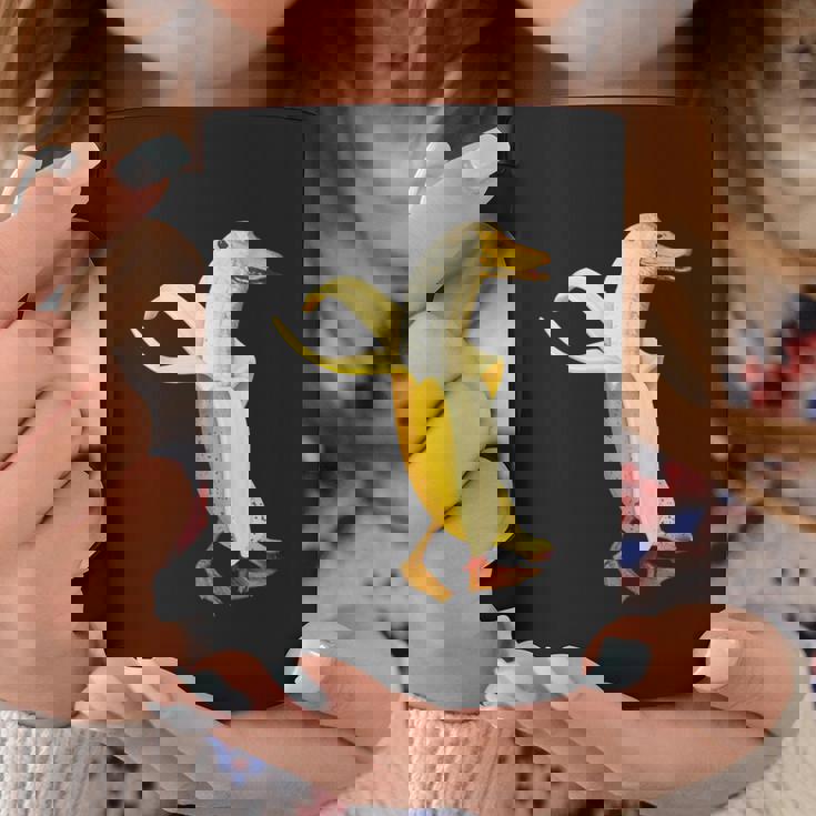 バナナアヒル。おかしいから人形の動物 コーヒーマグ 面白い贈り物