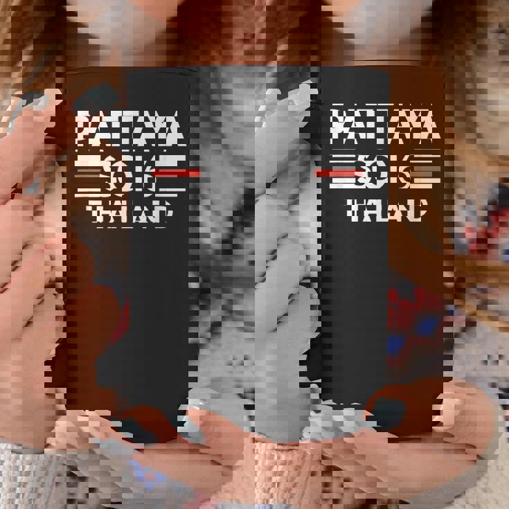 パタヤ・ソイ6 タイバー・パブ・パーティー・グラフィック コーヒーマグ 面白い贈り物