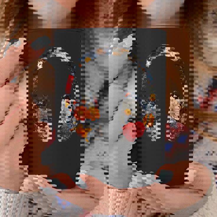 ヘッドフォンのシルエット 花柄 ボタニカル・フラワー コーヒーマグ 面白い贈り物