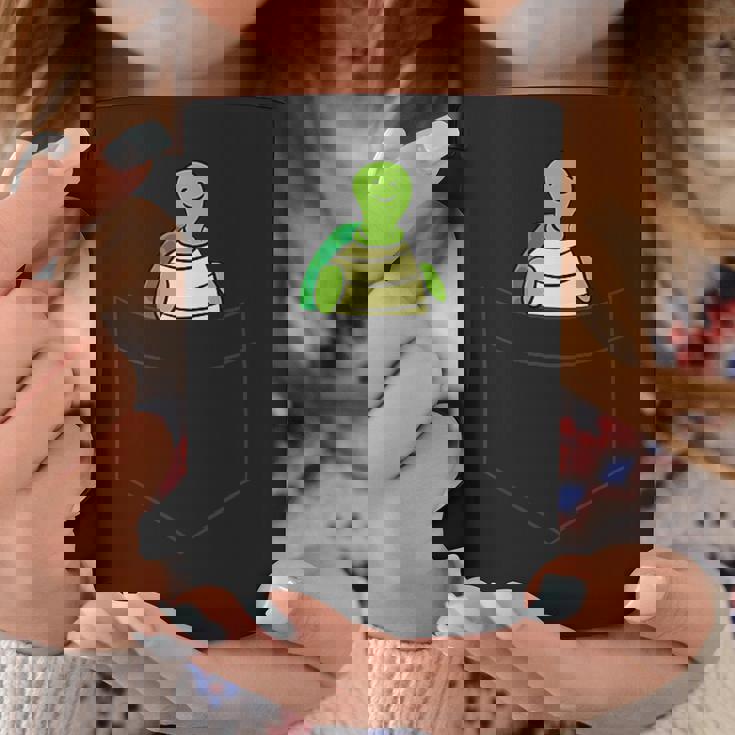 ポケットに入った亀 かわいいポケット ウミガメ コーヒーマグ 面白い贈り物