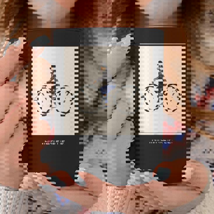 メガネでかけ回る コーヒーマグ 面白い贈り物