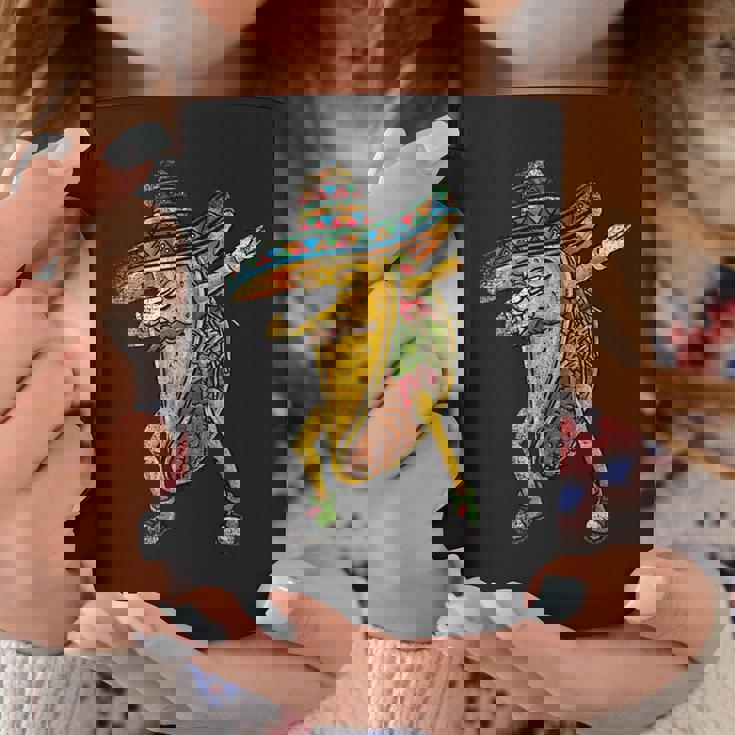 メキシコのタコスをダビングする Cinco De Mayoビンテージ コーヒーマグ 面白い贈り物