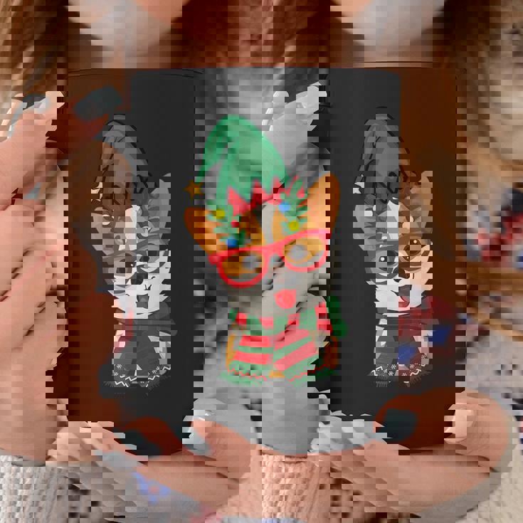 メリークリスマス かわいいオタクウェールズコーギー エルフの帽子とスカーフ付き コーヒーマグ 面白い贈り物