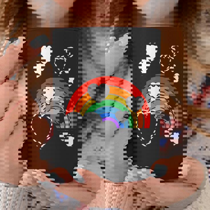 レインボーカラー ホワイト ハート ハート 雨 虹 旗 コーヒーマグ 面白い贈り物