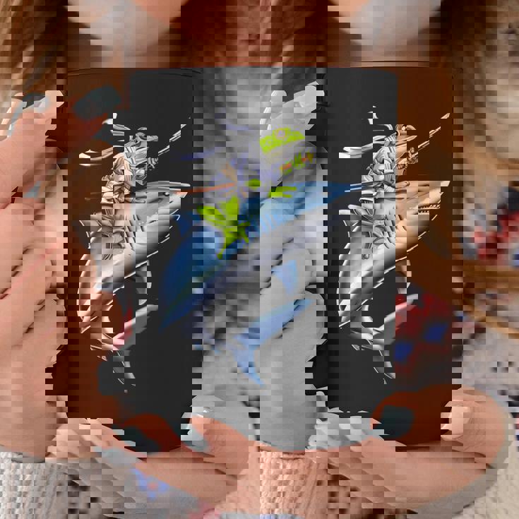 侍ニンジャカエルがサメに乗る日本の戦士面白い コーヒーマグ 面白い贈り物