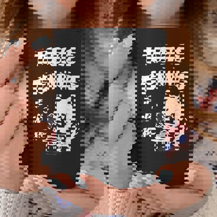 卓球をするクールな猫 コーヒーマグ 面白い贈り物