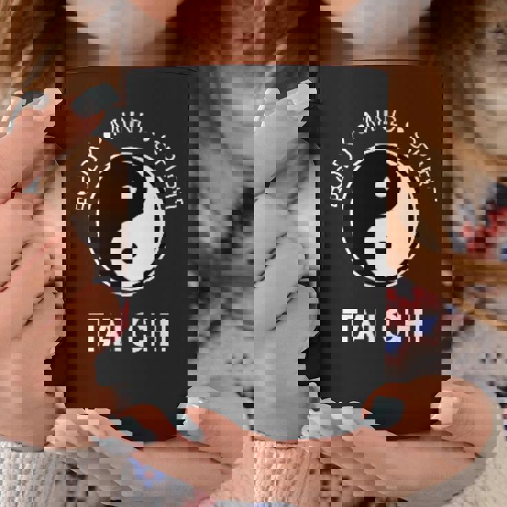 太極拳の心と体の健康のための陰陽師 コーヒーマグ 面白い贈り物