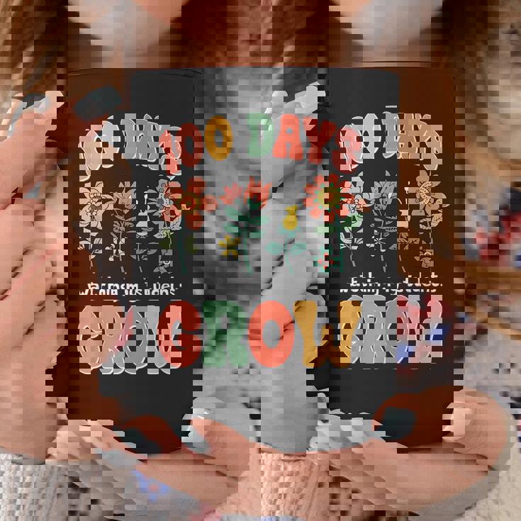 生徒たちの成長を見守る100日 学校教師の100日 コーヒーマグ 面白い贈り物