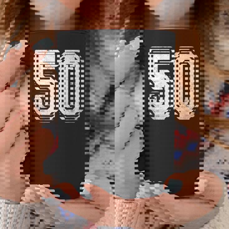 番号 50 ホワイト スポーツ ディストレスト番号 コーヒーマグ 面白い贈り物