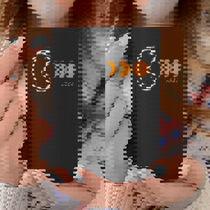 皆既日食 2024年4月8日 ファニーフェーズ トータリティ コーヒーマグ 面白い贈り物