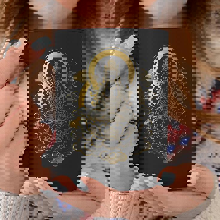 蓮の雲に座っている穏やかな仏陀 スピリチュアルマインドフルネス コーヒーマグ 面白い贈り物