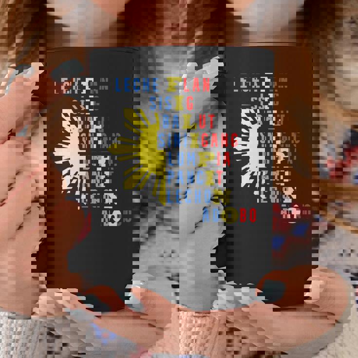 誇り高いフィリピン人のための有名な食べ物 フィリピンのデザイン コーヒーマグ 面白い贈り物