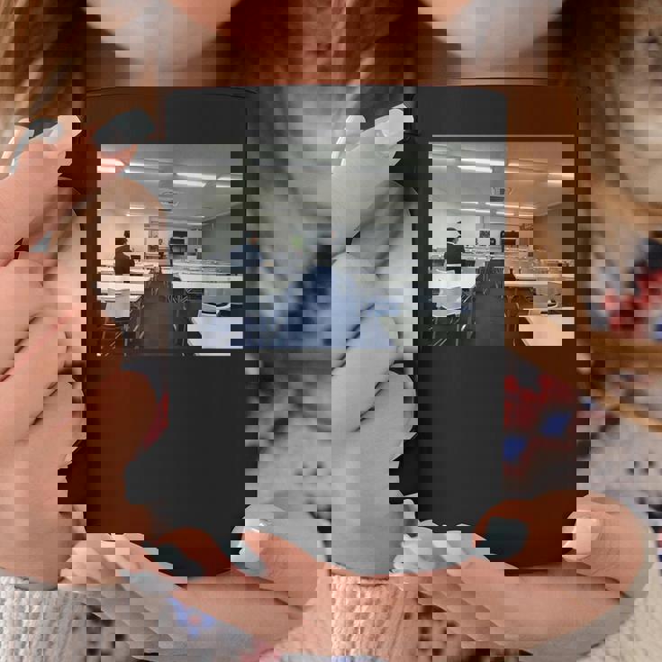 講演会のようす コーヒーマグ 面白い贈り物