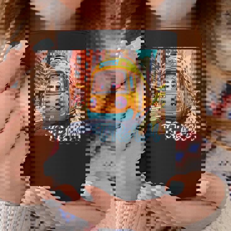 路面電車 Tram かわいい乗り物 おもちゃの乗り物 漫画風電車 鉄道ファン 鉄道旅行 鉄道模型ファン 鉄道風景 コーヒーマグ 面白い贈り物