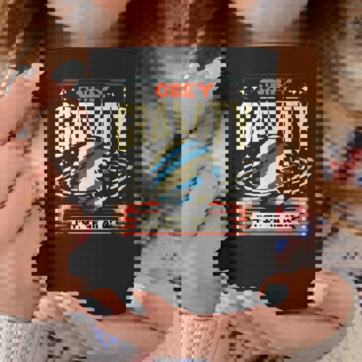 重力に従いなさい、それが法です Obey Gravity It's The Law コーヒーマグ 面白い贈り物