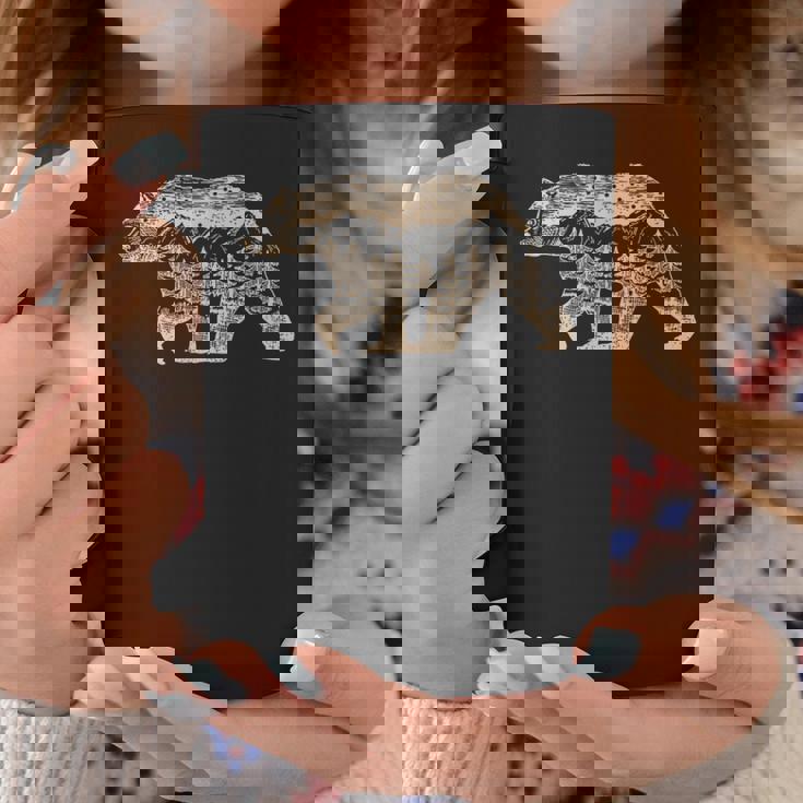 野生動物 レトロ 野生動物 クマ アウトドア 自然 森林 木 コーヒーマグ 面白い贈り物