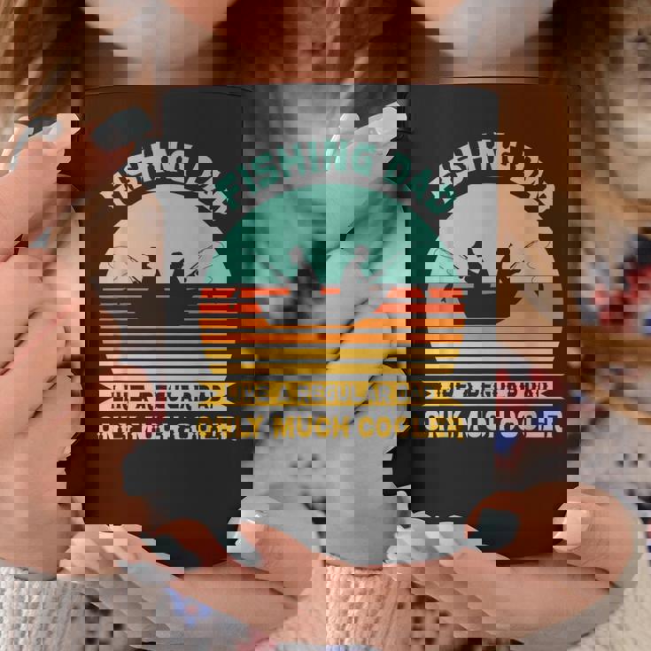 釣りバカ日誌 普通のパパよりカッコイイ！？ おとっつぁん フィッシャー 父 魚 フィッシング コーヒーマグ 面白い贈り物