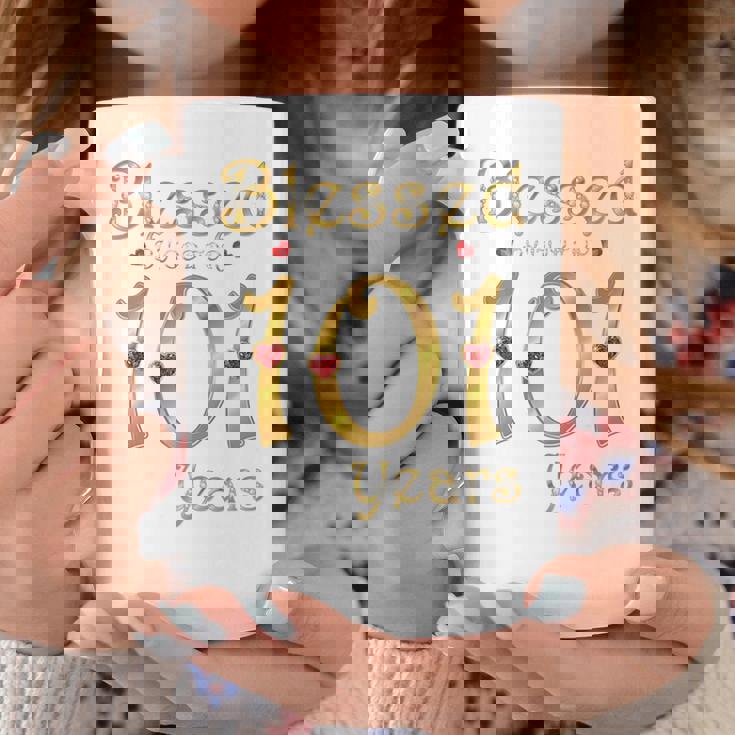 101歳の101歳の誕生日パーティの女王に祝福 長袖tシャツ コーヒーマグ 面白い贈り物