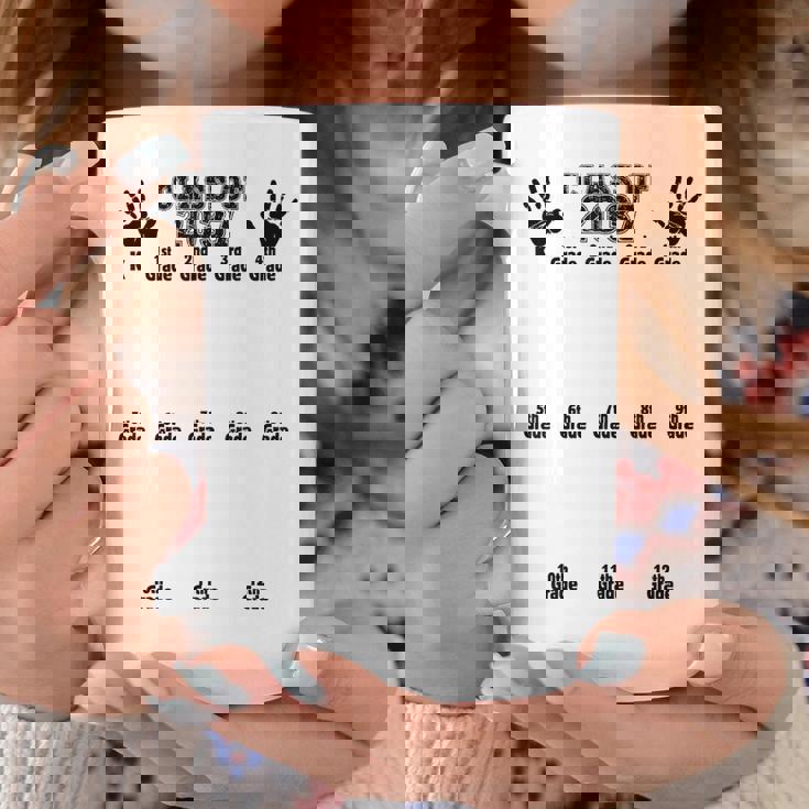 Class Of 2037 Grow With Me 手形 幼稚園 12年生 コーヒーマグ 面白い贈り物