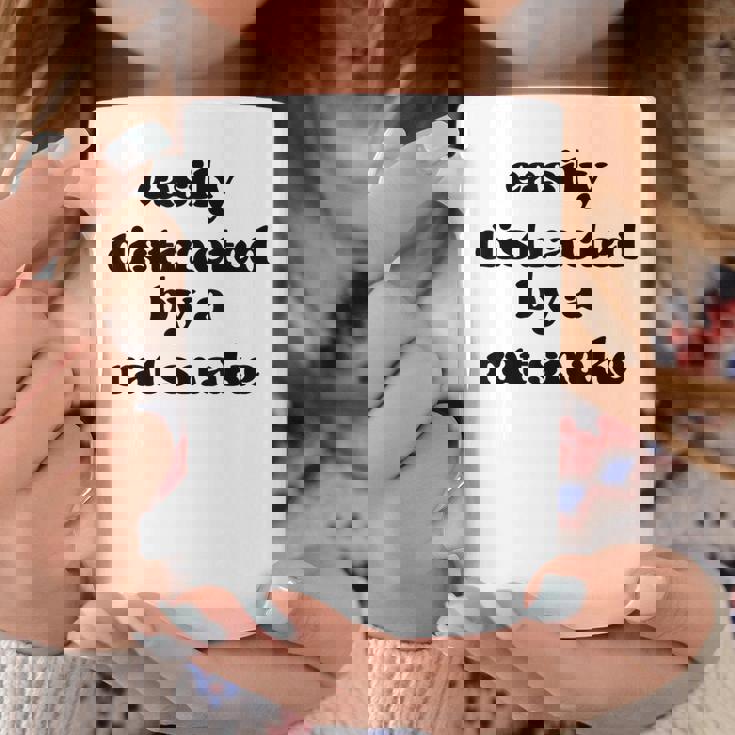 Easy Distracted By Anake Dad Mom Ratnake コーヒーマグ 面白い贈り物