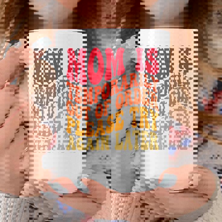 Momは一時的に順不同でおもしろいジョーク ママ向け コーヒーマグ 面白い贈り物