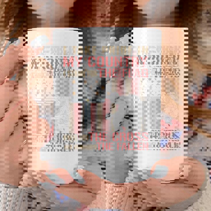 I Take Pride In My Country Itand For The Flag 裏面 コーヒーマグ 面白い贈り物