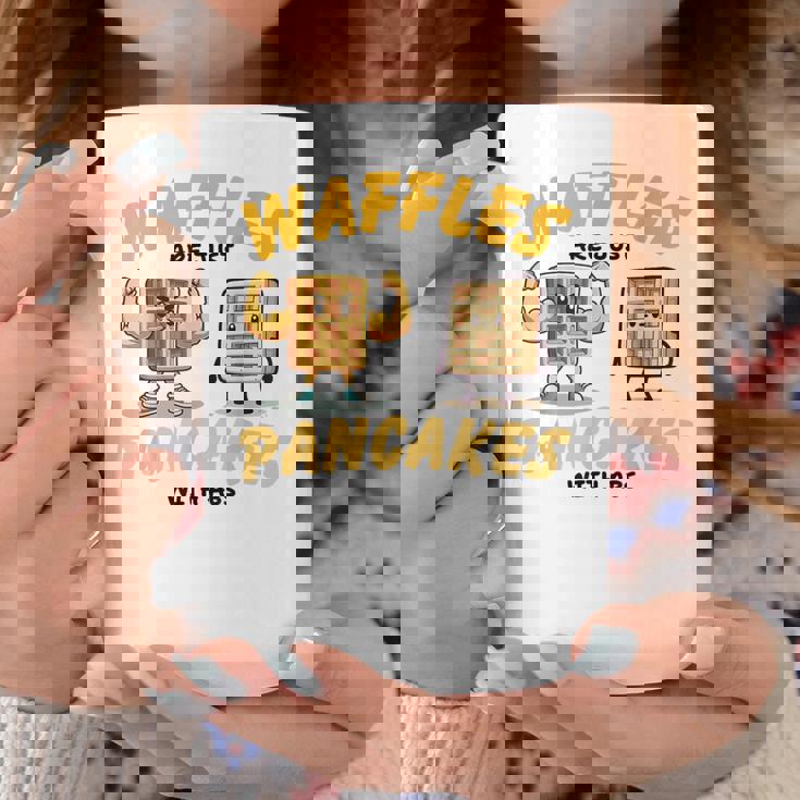 Waffles Are Just Pancakes With Abs Breakfast ワッフル愛好家 コーヒーマグ 面白い贈り物