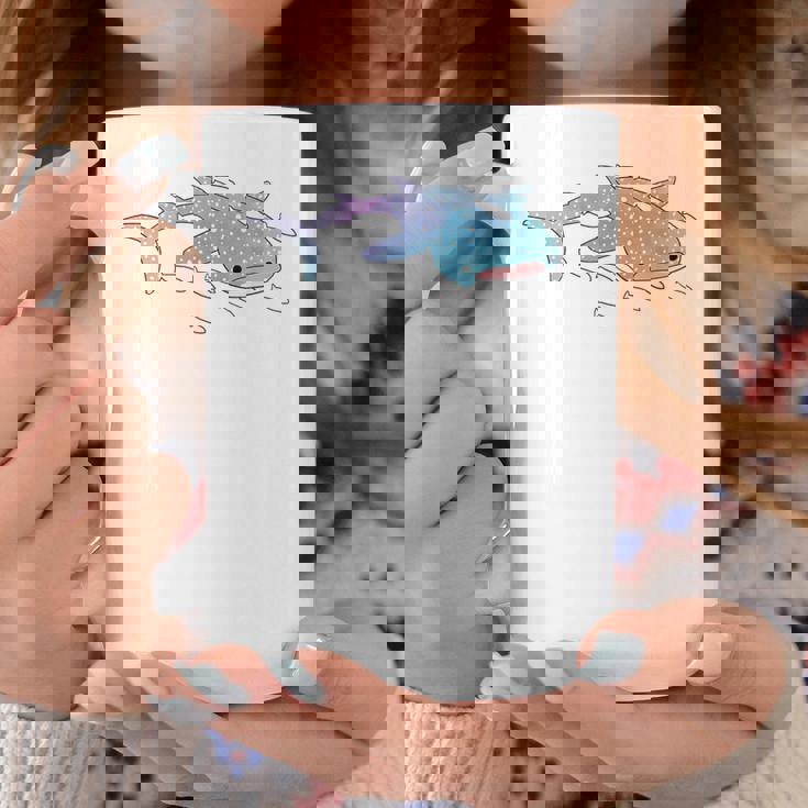 かわいい カワイイ エステ ブルー ジンベラ サメ 海 ギフト コーヒーマグ 面白い贈り物