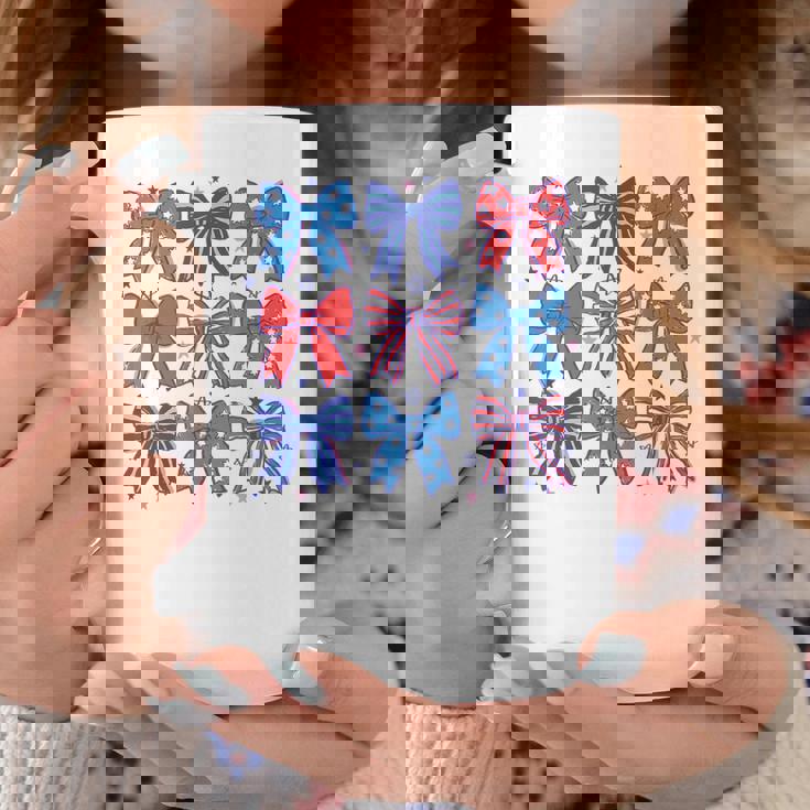 かわいい愛国的なボウスターデザイン7月4日シャツusaプライド コーヒーマグ 面白い贈り物