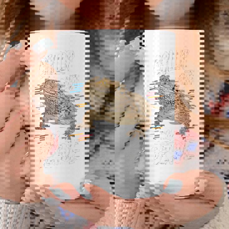 ひげを生やしたドラゴン、バルタゲーム、フトアゴヒゲトカゲ、ポゴナとくつろぐ 長袖tシャツ コーヒーマグ 面白い贈り物