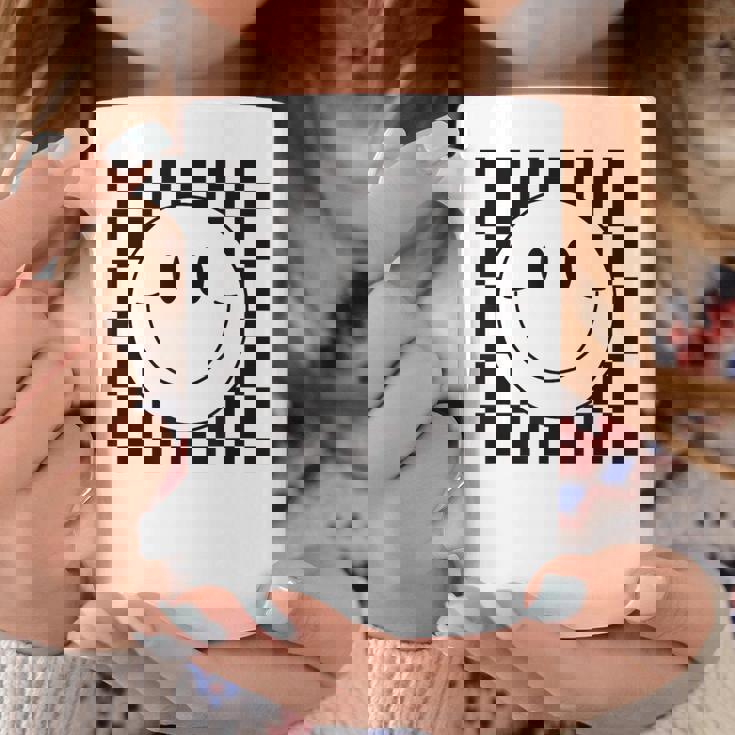 イエロー スマイル フェイスシャツ かわいい チェック柄 スマイル ハッピー コーヒーマグ 面白い贈り物