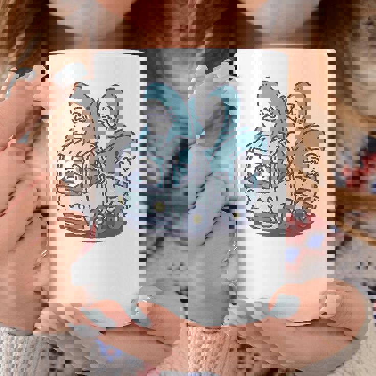 サメがたくさんトラックに コーヒーマグ 面白い贈り物