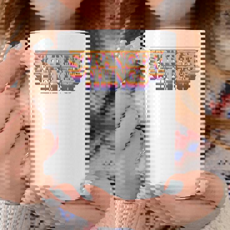 ストレンジャー・シングス ロゴ レトロ 旅行 ファン 記念品 コーヒーマグ 面白い贈り物