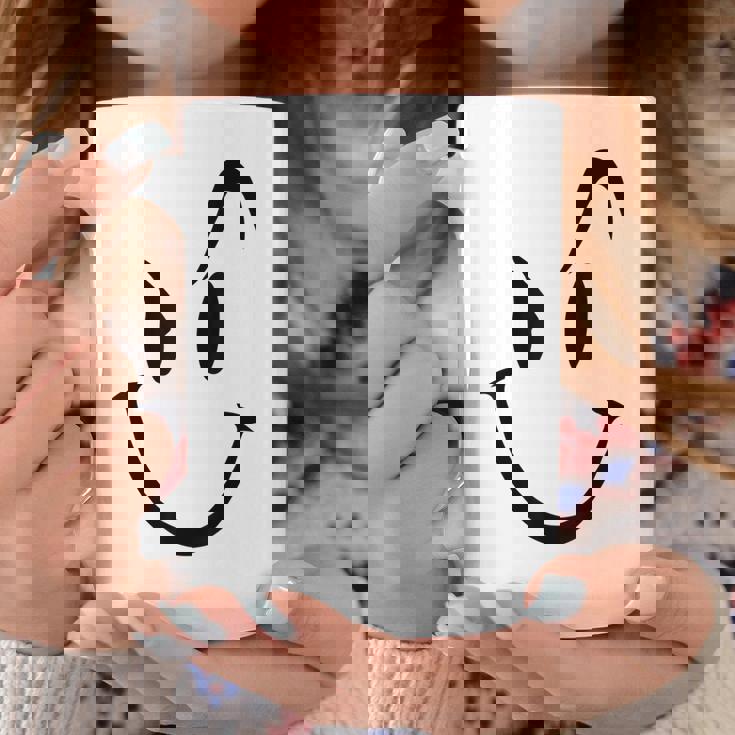 スマイリーシャツ スマイリーフェイス かわいいグラフィック コーヒーマグ 面白い贈り物