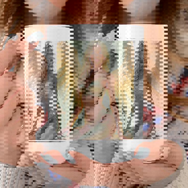 セクシーガールグラフィックtシャツ セクシーシッティングエンジェルピンナップバックプリント コーヒーマグ 面白い贈り物