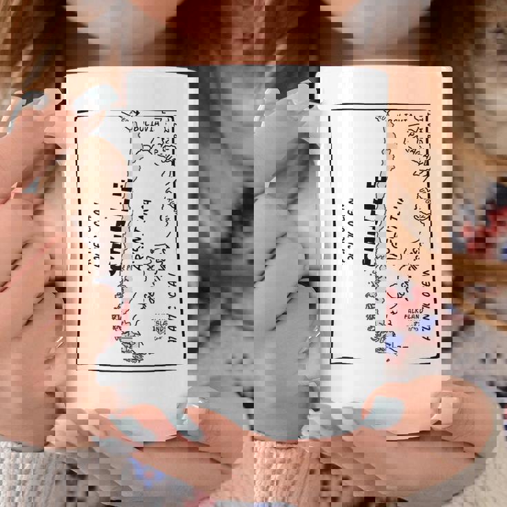 チリと近隣諸国の手描き黒線地図 コーヒーマグ 面白い贈り物