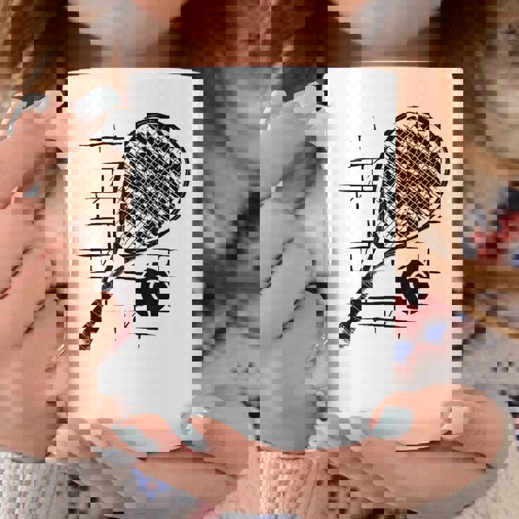 テニスラケット ボール シルエット 面白い スポーツ選手 コーチファン コーヒーマグ 面白い贈り物